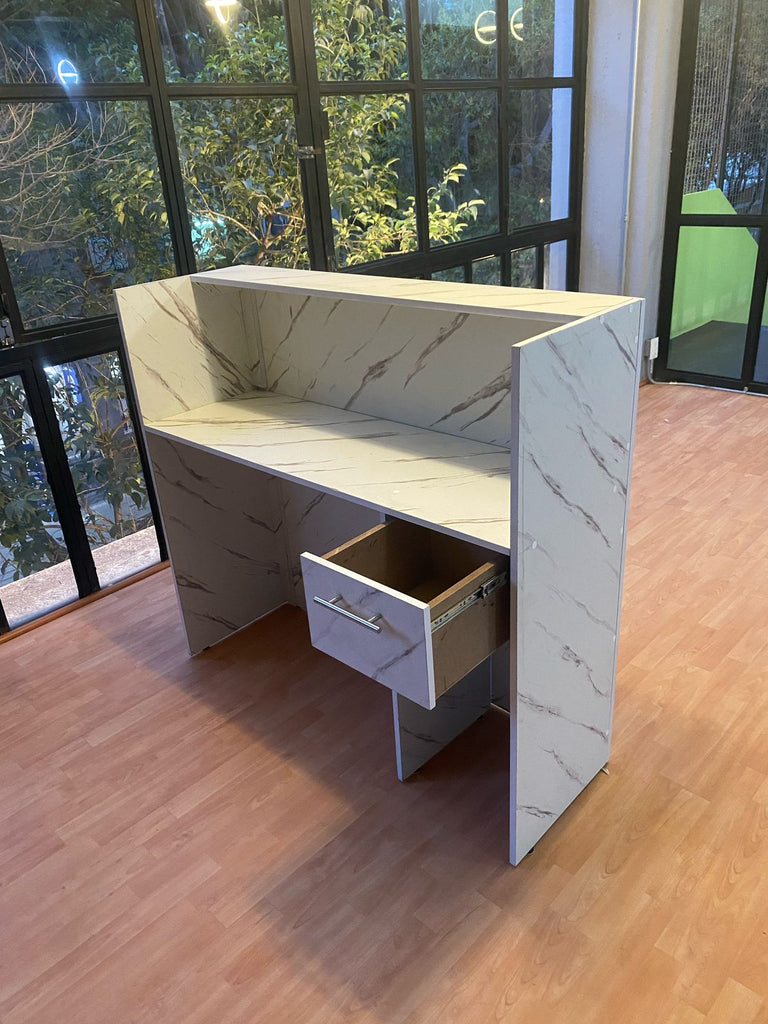 Recepción Stone Marmol con Cajon